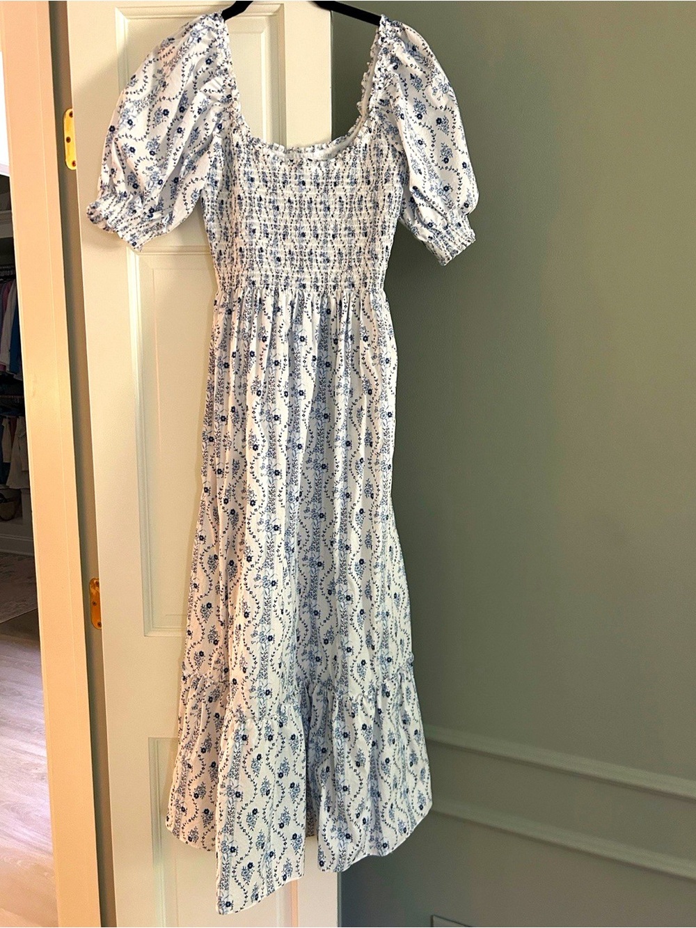 Hill House Home The Nap Dress Floral Smocked Puff Sleeve